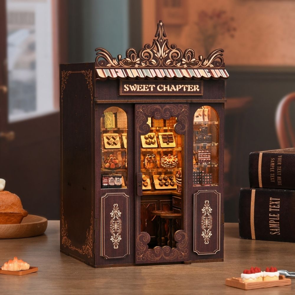 DIY Book Nook Kit - Sweet Chapter Figured'Art