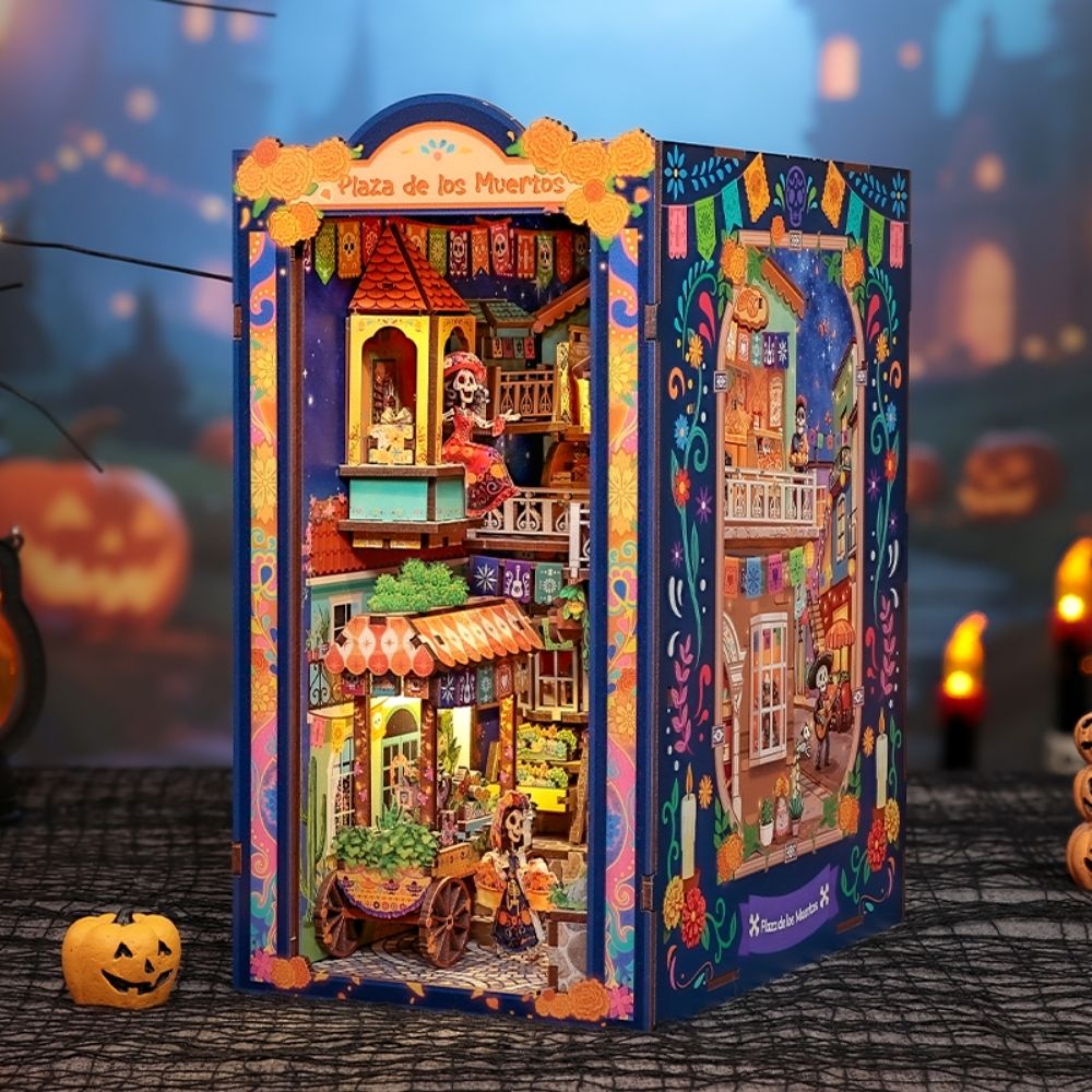 DIY Book Nook Kit  - Plaza de los Muertos Figured'Art