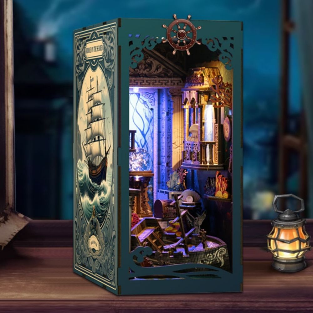 DIY Book Nook Kit - Riddle on The Seabed Figured'Art