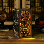 DIY Book Nook Kit - Car Players Figured'Art