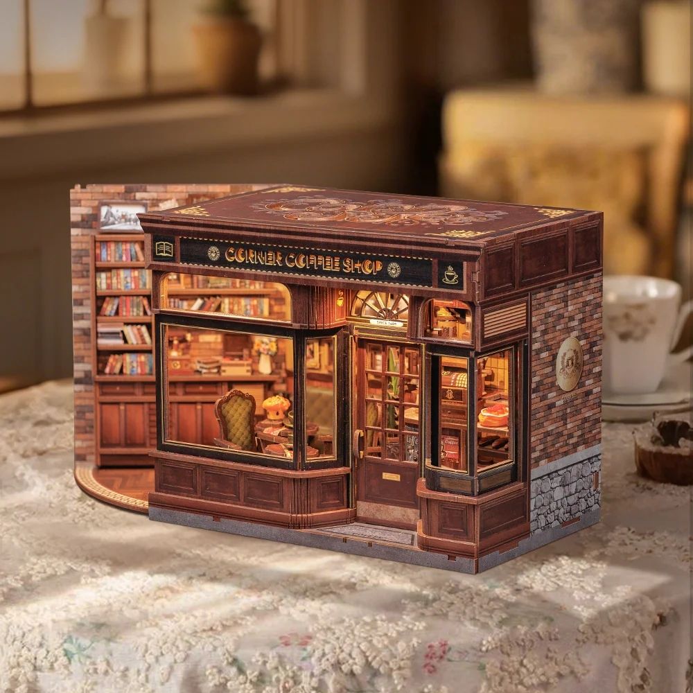 Miniature House - Corner Coffee Shop Figured'Art