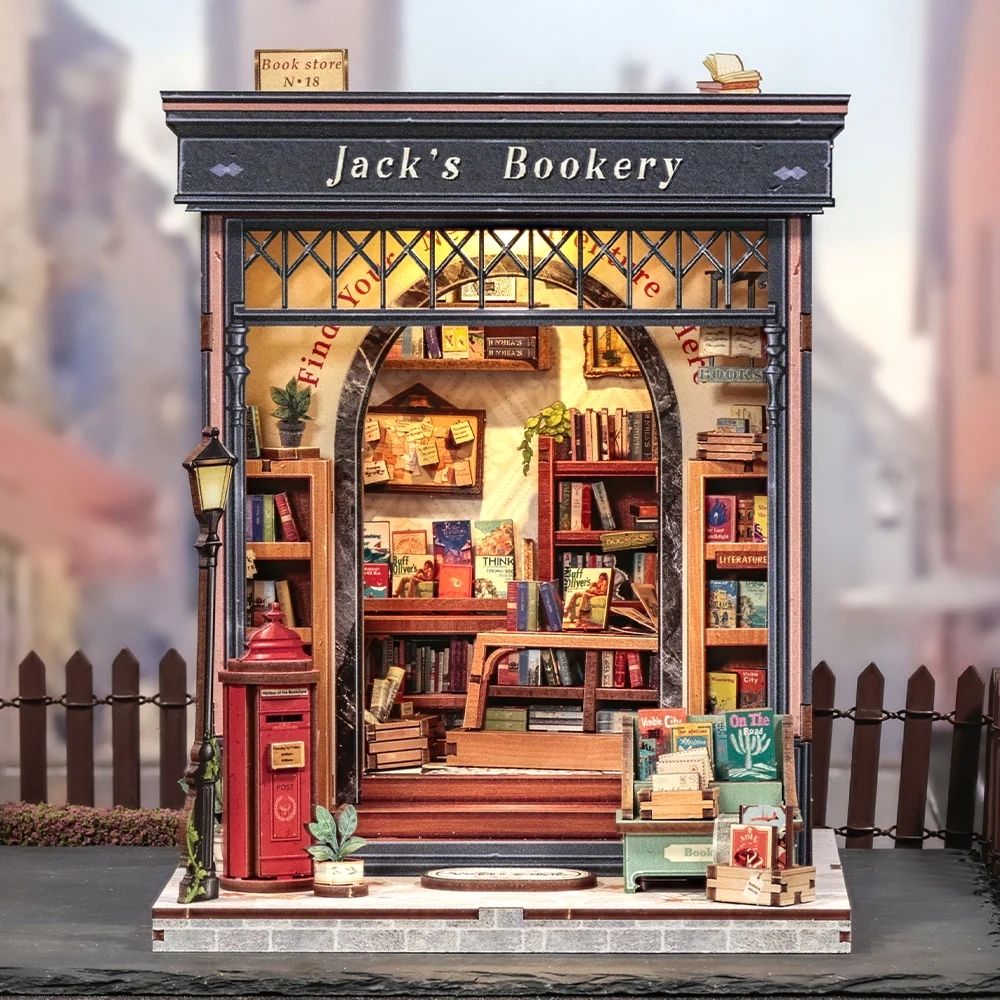 Miniature House - Jack's Bookery Figured'Art