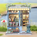 Miniature House - Anna's Blue Blossom Figured'Art