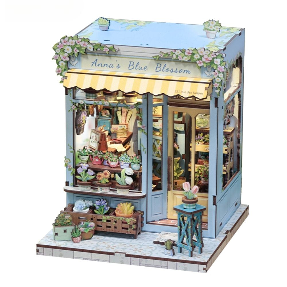 Miniature House - Anna's Blue Blossom