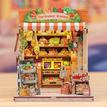 Miniature House - The Greens' Grocery Figured'Art