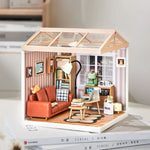 Miniature House - Cozy Living Lounge