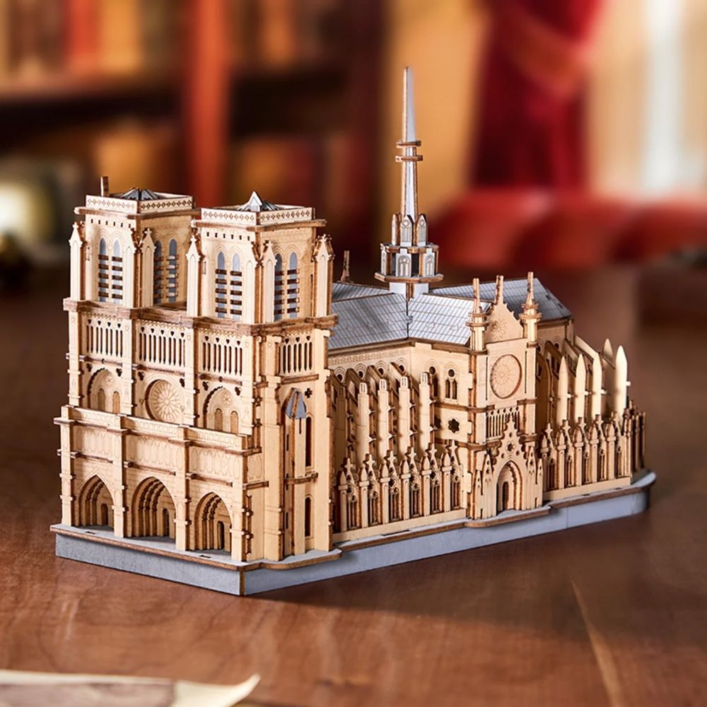 3D Puzzle - Paris Cathedral Figured'Art