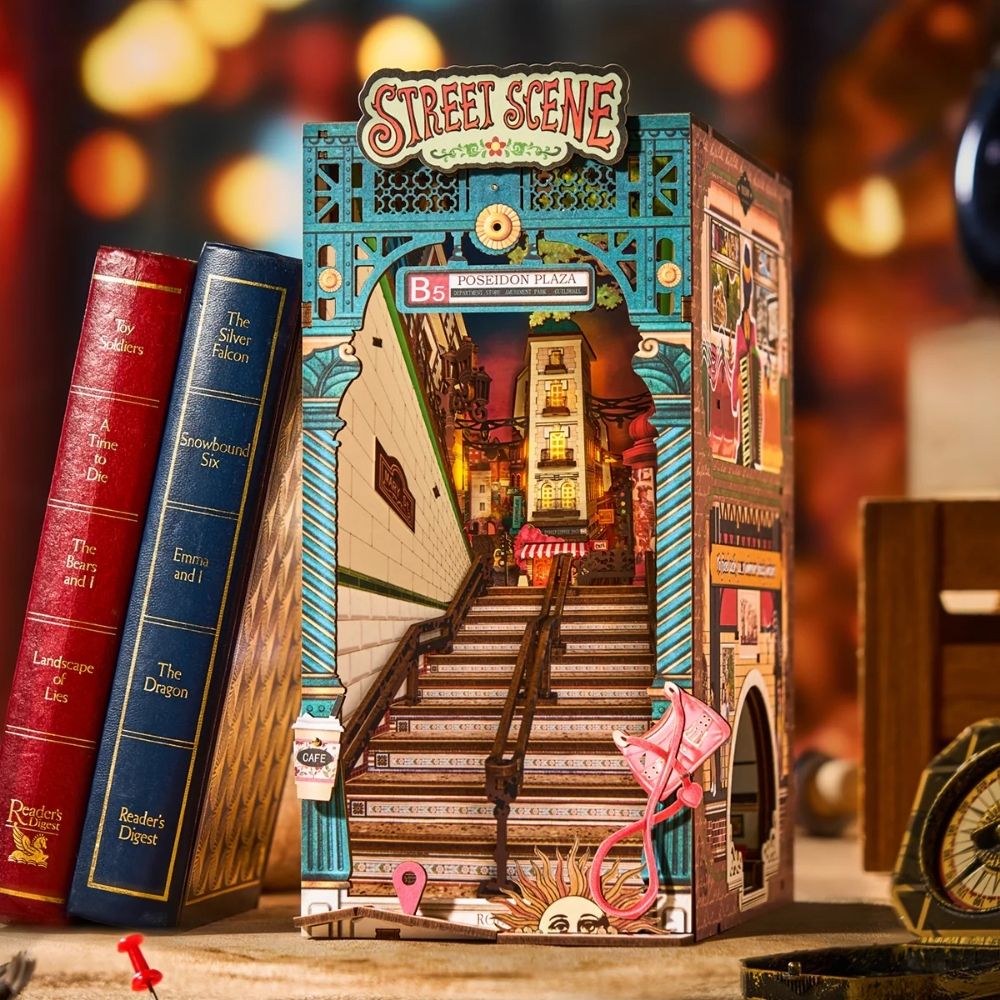DIY Book Nook Kit  - Street Scene Figured'Art