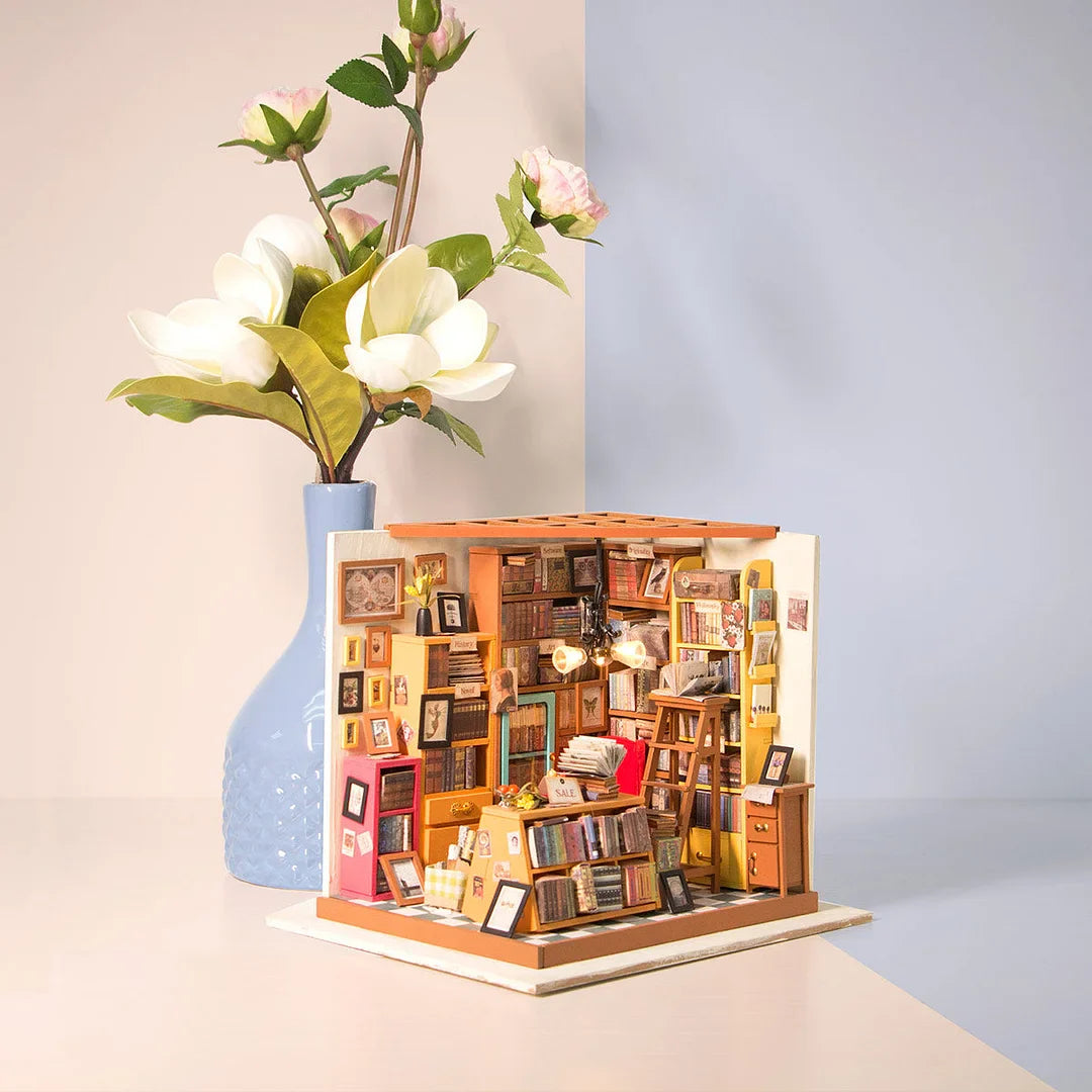 Miniature House - Sam's Study